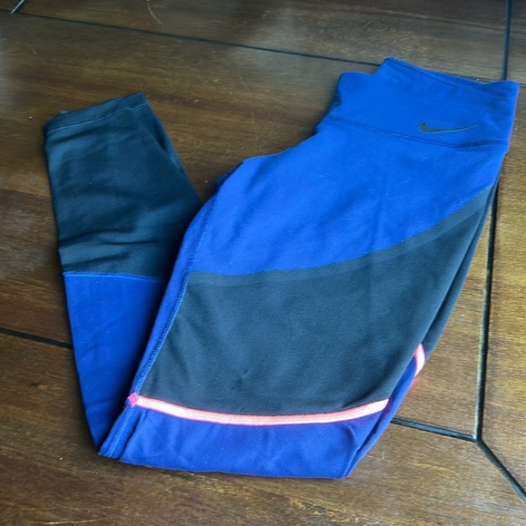 3 pair Nike - DriFit work out Legging size S P - Picture 11 of 15